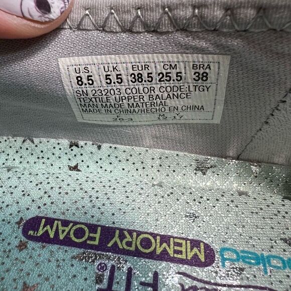 Skechers Women's Relaxed Fit Slip On Sneakers Light Gray Size 8.5 - Picture 12 of 12